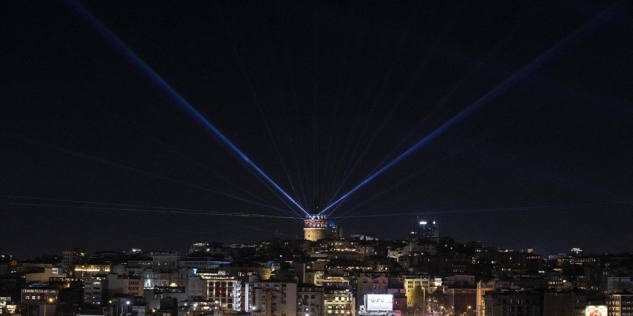 Bir Hayalin İnşası dijital enstalasyon sergisi Galata Kulesi ne