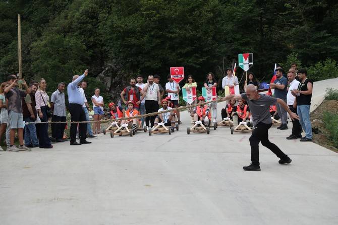 Rize'de 12. Tulum ve Kemençe Festivali gerçekleştirildi 10