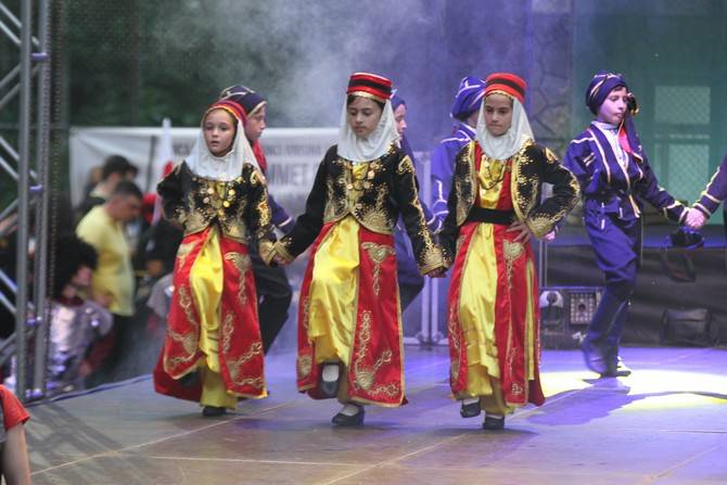 Rize'de 12. Tulum ve Kemençe Festivali gerçekleştirildi 19