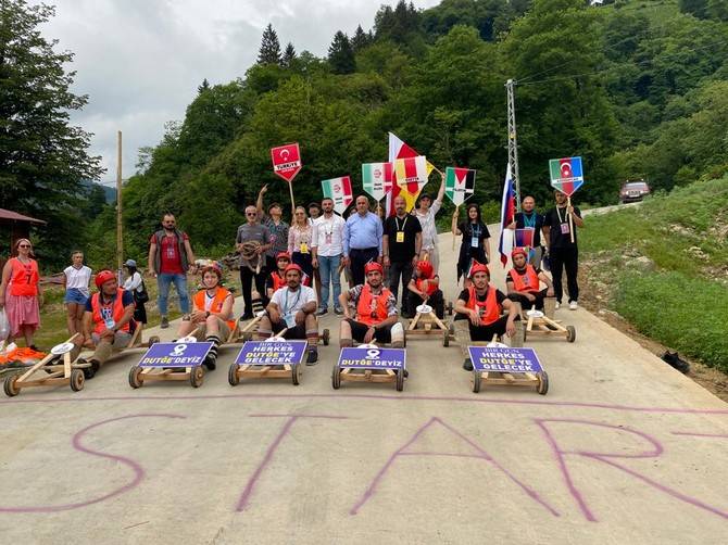 Rize'de 12. Tulum ve Kemençe Festivali gerçekleştirildi 31