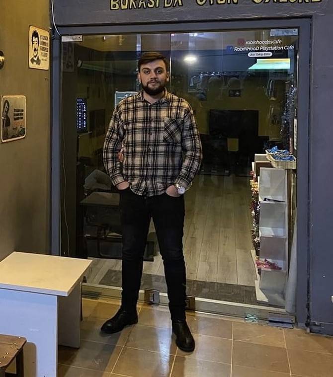 Rize’de bıçaklı saldırı: 1 ölü, 2 yaralı 11