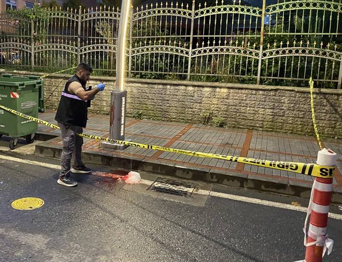 Rize’de bıçaklı saldırı: 1 ölü, 2 yaralı 17