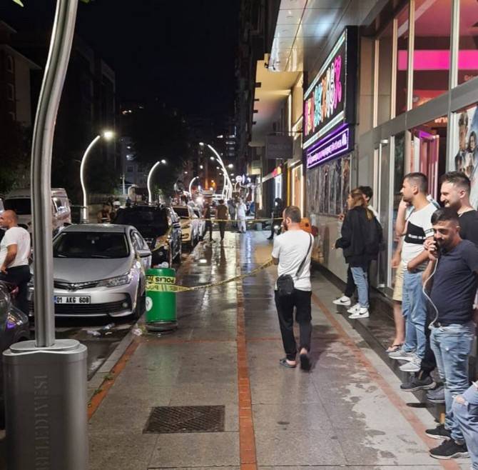 Rize’de bıçaklı saldırı: 1 ölü, 2 yaralı 5