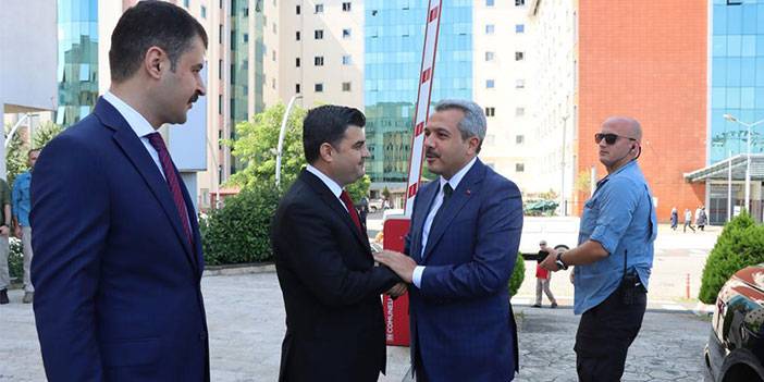 Rize Valisi İhsan Selim Baydaş görevine başladı