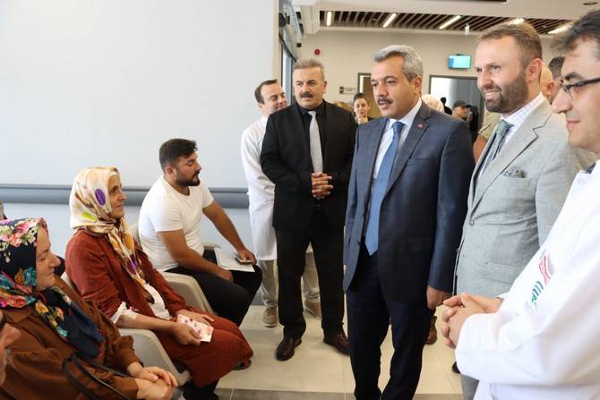 Rize’nin Yeni Valisi İhsan Selim Baydaş Ayağının Tozu İle Yatırımları Yerinde İnceledi 32