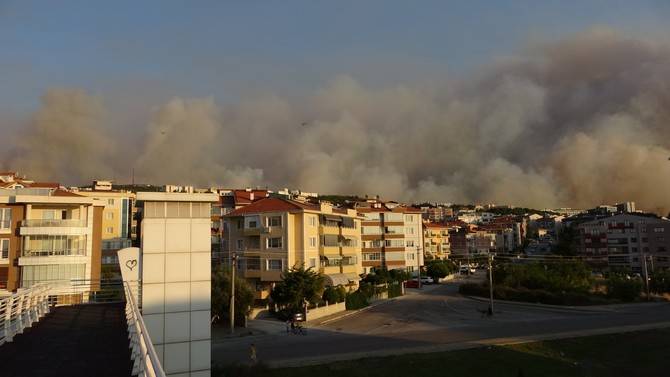 Çanakkale'de yangın evlere ulaştı, evler alev alev yanıyor 18