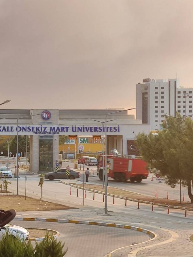Çanakkale'de yangın evlere ulaştı, evler alev alev yanıyor 25