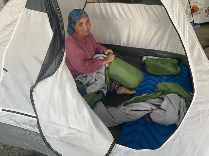 Emekli çift, yeni hayatlarına pedallıyor 6