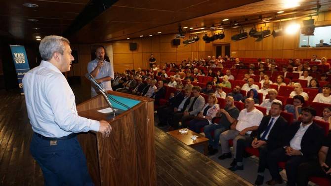 LGS ve YKS'de Rize'den Dereceye Giren Öğrencilere Ödülleri Takdim Edildi 6