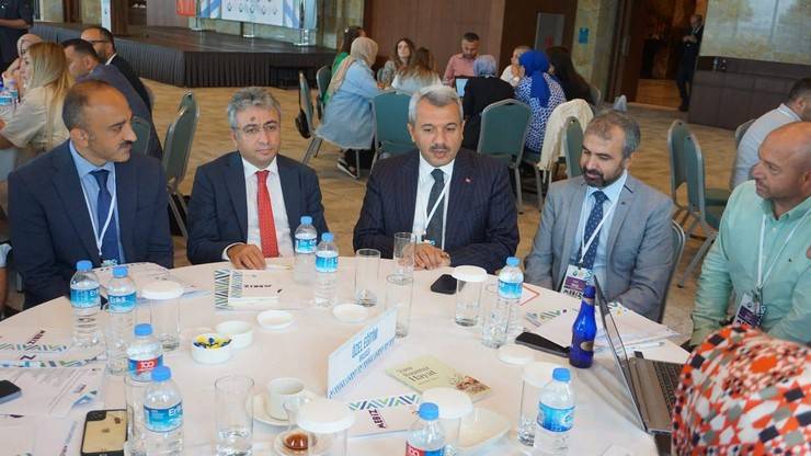 Rize'de “MEBİZ” Eğitim Çalıştayı Sona Erdi 13