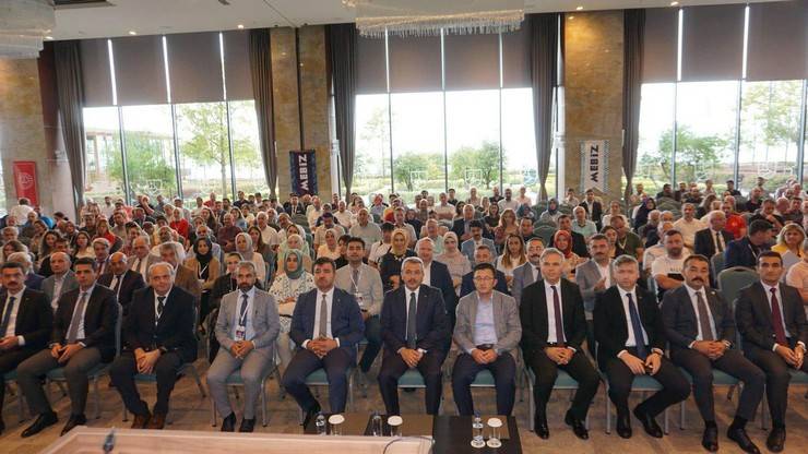 Rize'de “MEBİZ” Eğitim Çalıştayı Sona Erdi 15