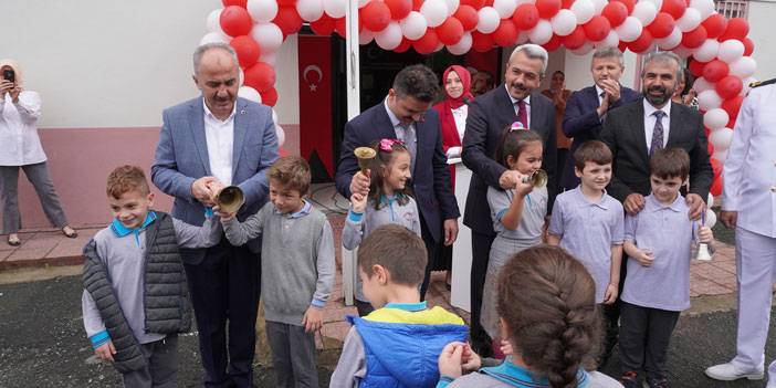 Rize’de 2023-2024 Eğitim Öğretim Yılının İlk Ders Zili Çaldı