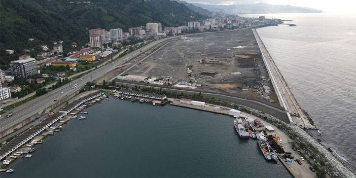 Rize Şehir Hastanesi'nin deniz dolgusunda sona geliniyor