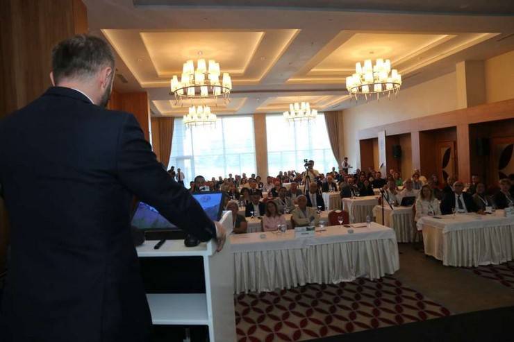 Rize'de A’dan Z’ye Endoskopik Ultrasonografi Etkinliğinin Açılışı Gerçekleştirildi 9