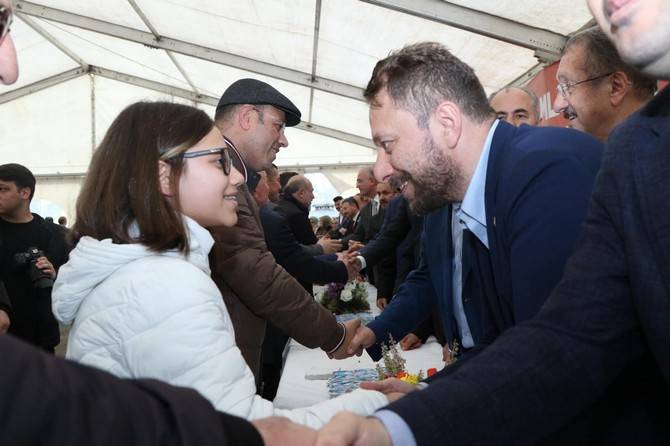 Rize'de bayramlaşma töreninde protokol ile vatandaşlar bir araya geldi 7