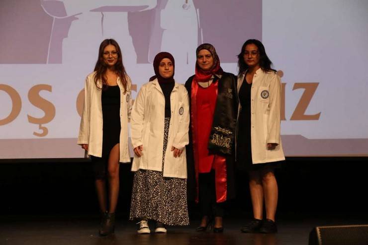 RTEÜ Tıp Fakültesi Öğrencileri Önlüklerini Giydi 35