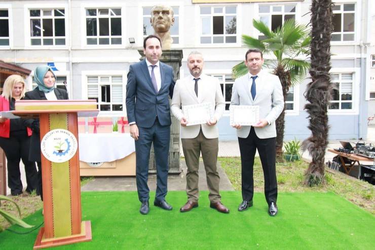 15. MEB Robot Yarışması Rize Şampiyonlarına Ödülleri Takdim Edildi 2