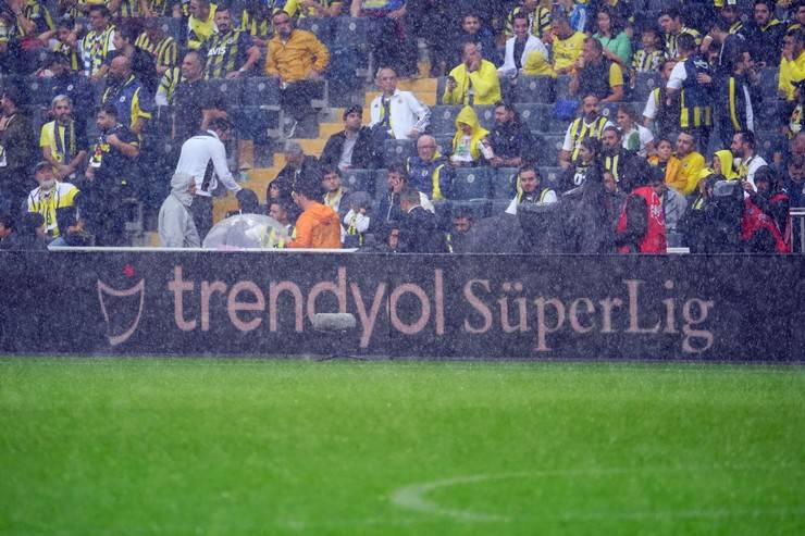 Fenerbahçe - Çaykur Rizespor maçından kareler 18