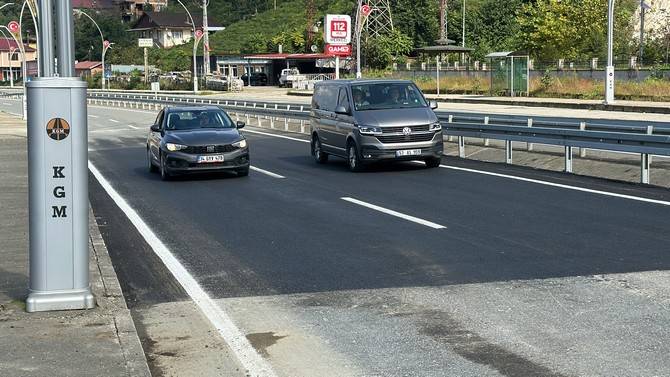 Rize'de Yağışlar Sonrası Yollar ve Derelerde İnceleme 7