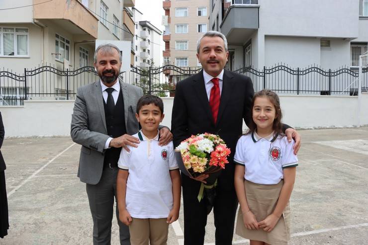 Rize Valisi Baydaş, Öğretmenler Odası Buluşması'nda 1