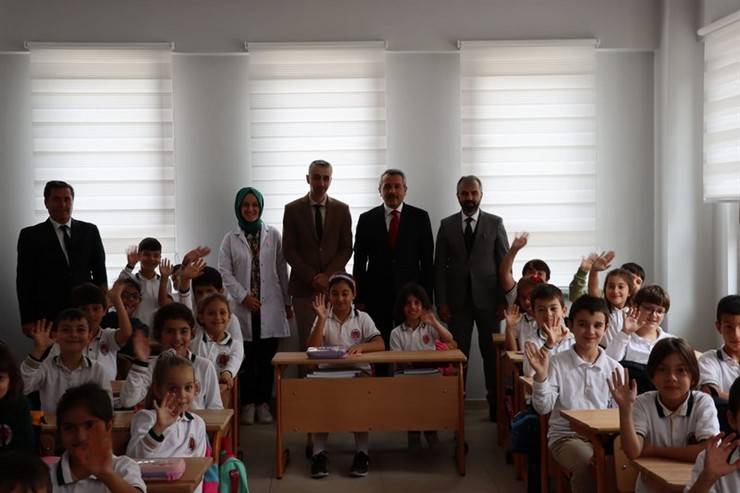 Rize Valisi Baydaş, Öğretmenler Odası Buluşması'nda 10