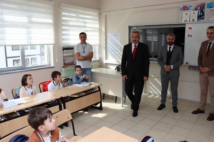 Rize Valisi Baydaş, Öğretmenler Odası Buluşması'nda 32