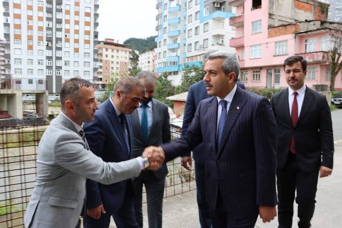 Rize Valisi Baydaş beden eğitimi öğretmenleri ve antrenörlerle bir araya geldi 1