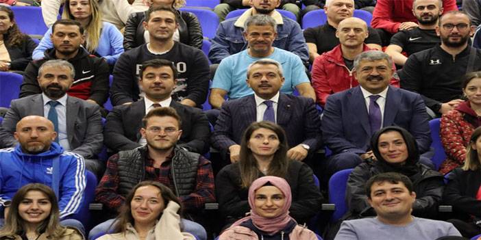 Rize Valisi Baydaş beden eğitimi öğretmenleri ve antrenörlerle bir araya geldi