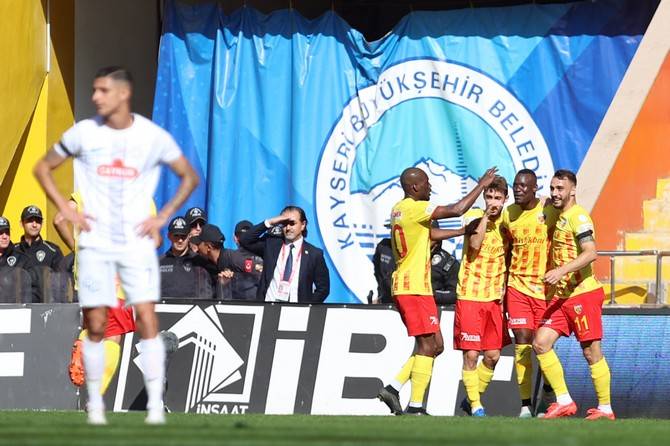 Mondihome Kayserispor-Çaykur Rizespor maçından kareler 16