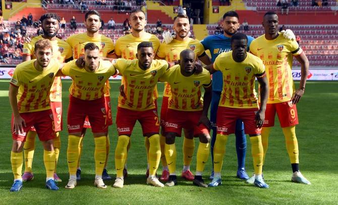 Mondihome Kayserispor-Çaykur Rizespor maçından kareler 4