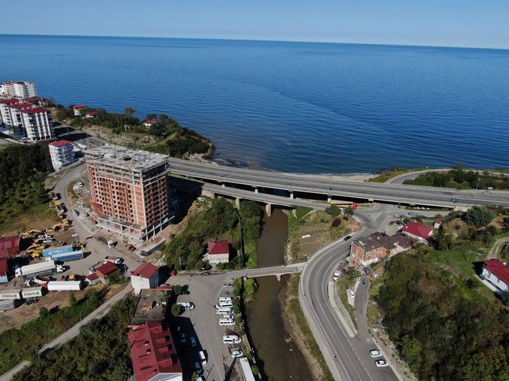 Doğu Karadeniz'de en fazla riskli yapının bulunduğu il Rize 7