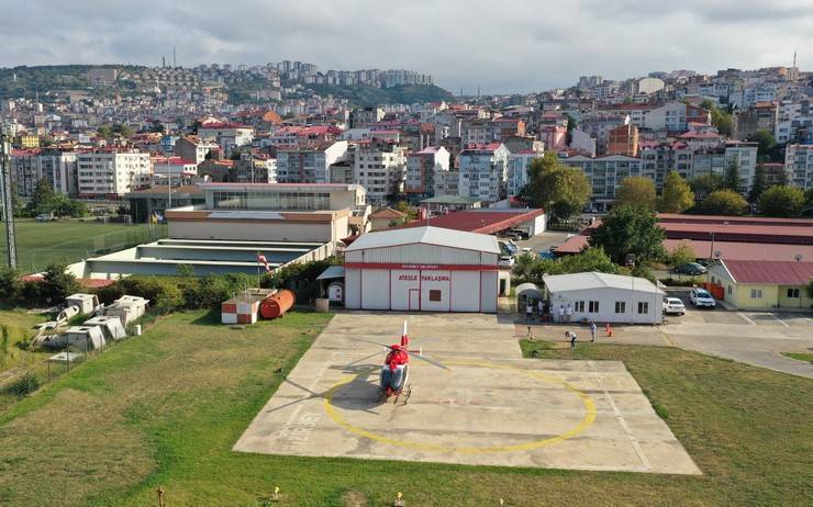 Karadeniz'de ambulans helikopterle 9 ayda 198 hasta taşındı 3