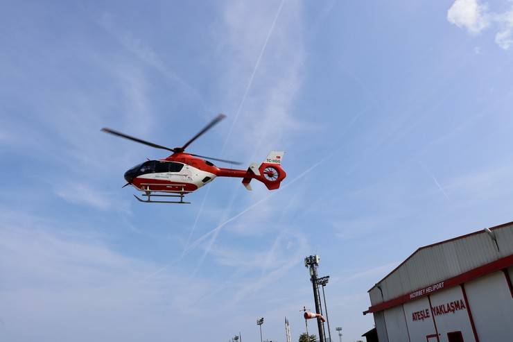 Karadeniz'de ambulans helikopterle 9 ayda 198 hasta taşındı 5