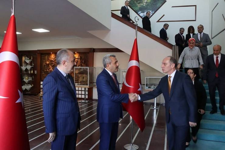 Rize'de Cumhuriyet'in 100. yıl dönümü coşku ile kutlandı 2