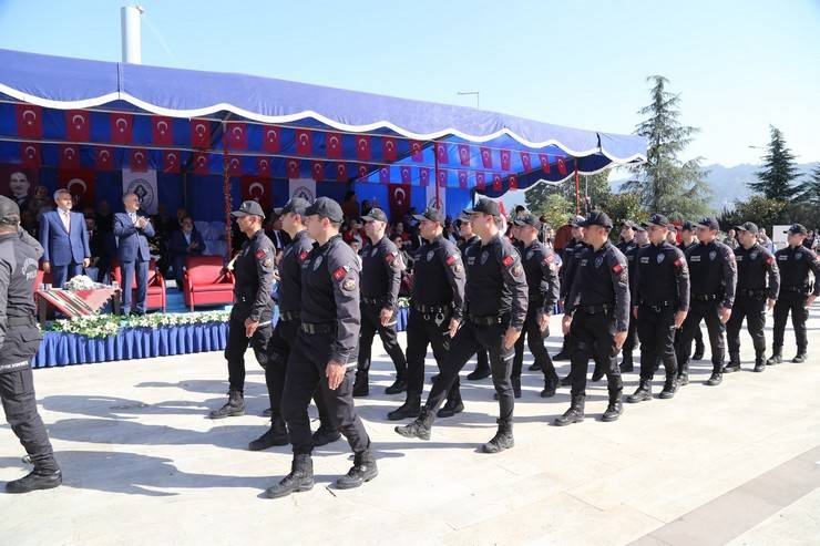 Rize'de Cumhuriyet'in 100. yıl dönümü coşku ile kutlandı 29