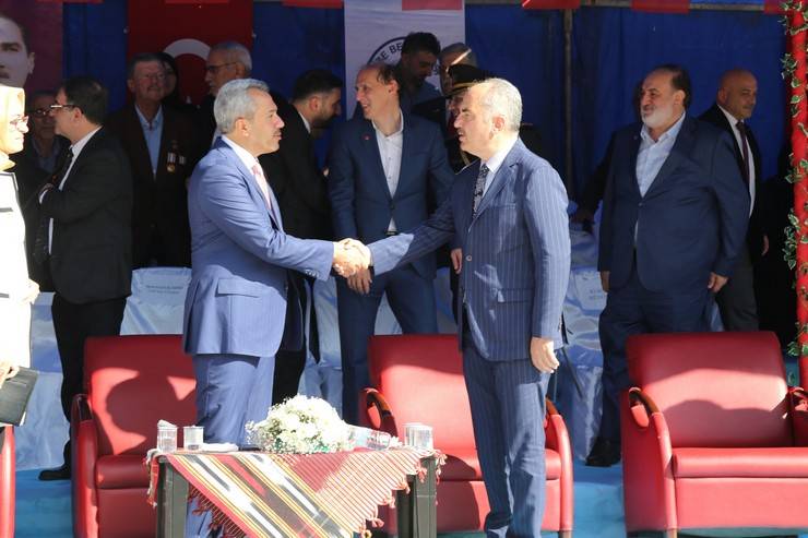 Rize'de Cumhuriyet'in 100. yıl dönümü coşku ile kutlandı 40