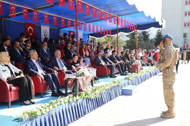 Rize'de Cumhuriyet'in 100. yıl dönümü coşku ile kutlandı 45