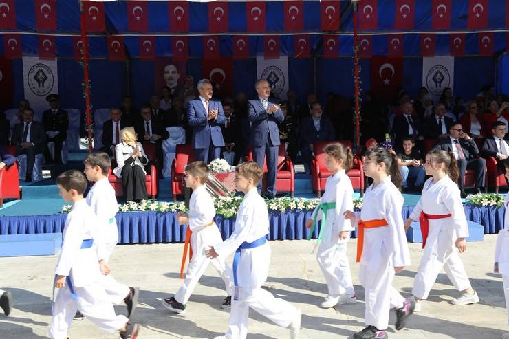 Rize'de Cumhuriyet'in 100. yıl dönümü coşku ile kutlandı 46