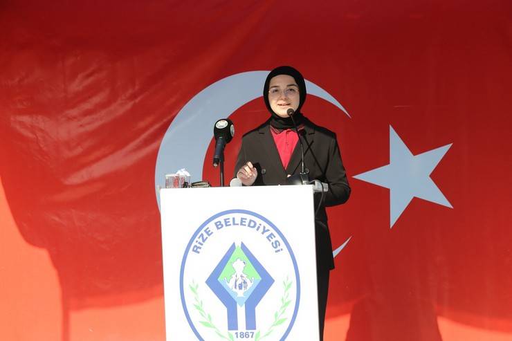 Rize'de Cumhuriyet'in 100. yıl dönümü coşku ile kutlandı 61