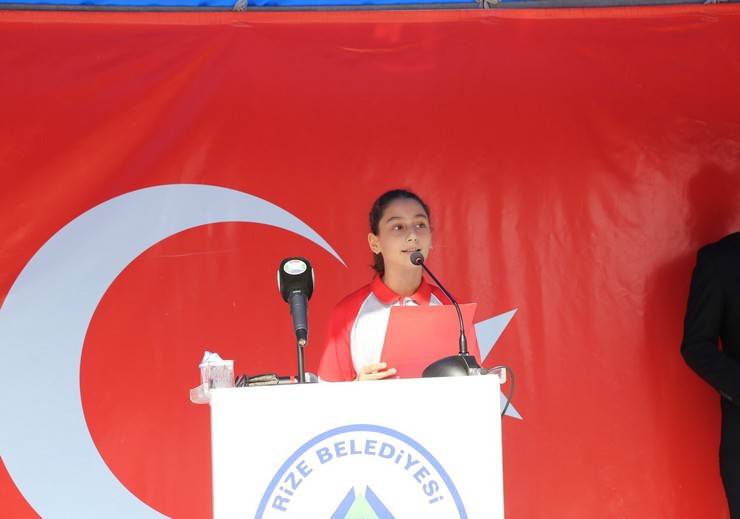 Rize'de Cumhuriyet'in 100. yıl dönümü coşku ile kutlandı 66