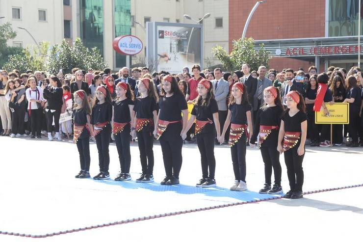 Rize'de Cumhuriyet'in 100. yıl dönümü coşku ile kutlandı 73