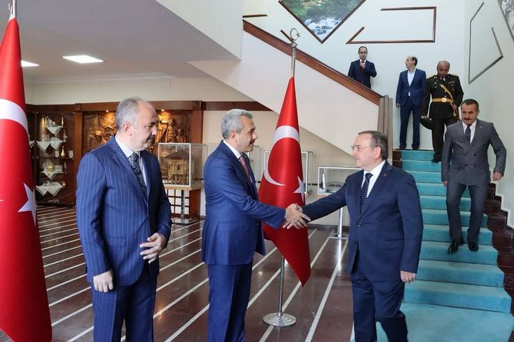 Rize'de Cumhuriyet'in 100. yıl dönümü coşku ile kutlandı 9