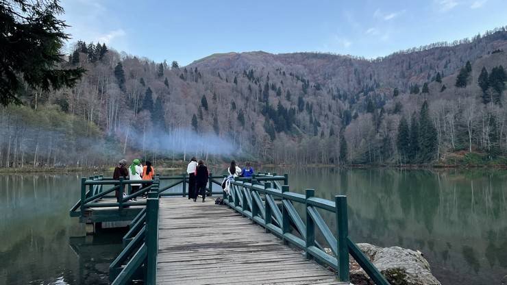 Borçka Karagöl Tabiat Parkı 10 ayda 550 bin ziyaretçiyi ağırladı 10