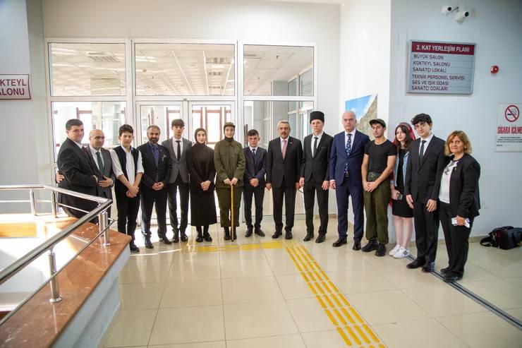 Rize’de Atatürk törenle anıldı 18