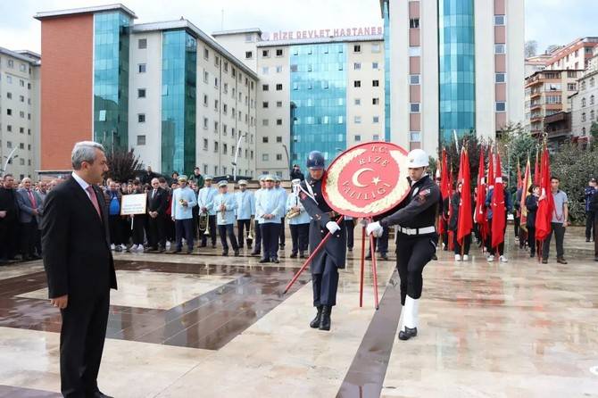 Rize’de Atatürk törenle anıldı 2
