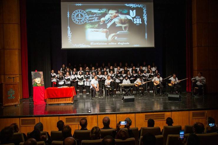 Rize’de Atatürk törenle anıldı 21