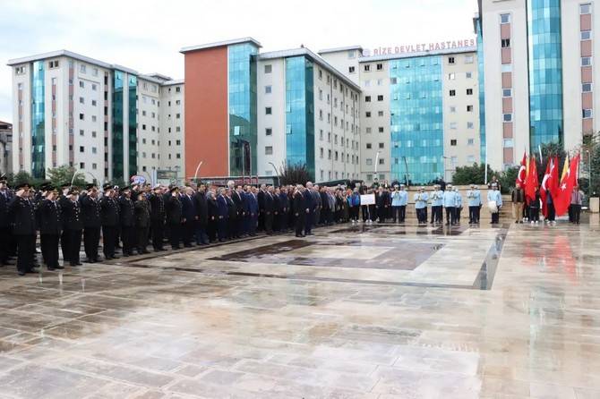 Rize’de Atatürk törenle anıldı 7