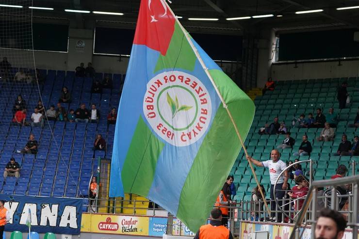 Çaykur Rizespor - İstanbulspor maçından kareler 1