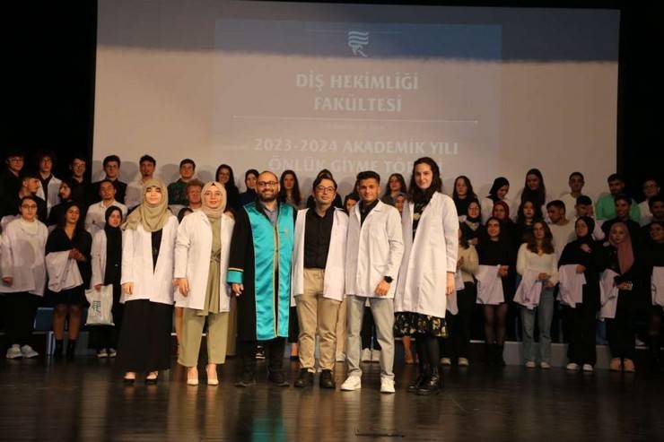 RTEÜ Diş Hekimliği Fakültesi Öğrencileri Önlüklerini Giydi 13