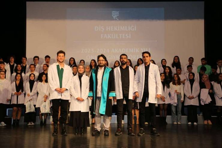 RTEÜ Diş Hekimliği Fakültesi Öğrencileri Önlüklerini Giydi 17